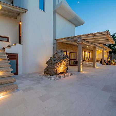 Hotel Le Mimose San Teodoro  Eksteriør billede