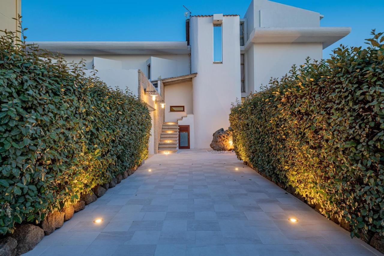 Hotel Le Mimose San Teodoro  Eksteriør billede