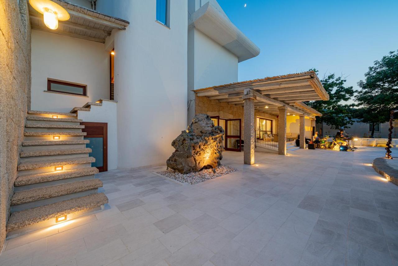 Hotel Le Mimose San Teodoro  Eksteriør billede