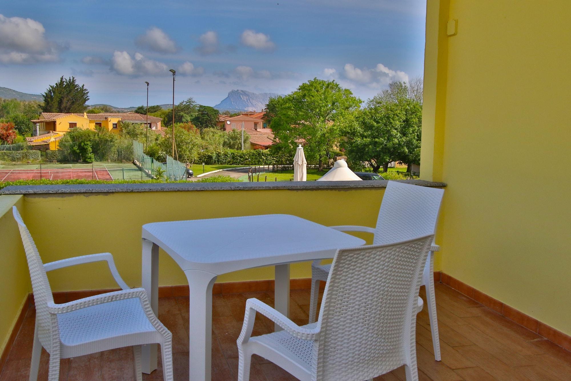 Hotel Le Mimose San Teodoro  Eksteriør billede